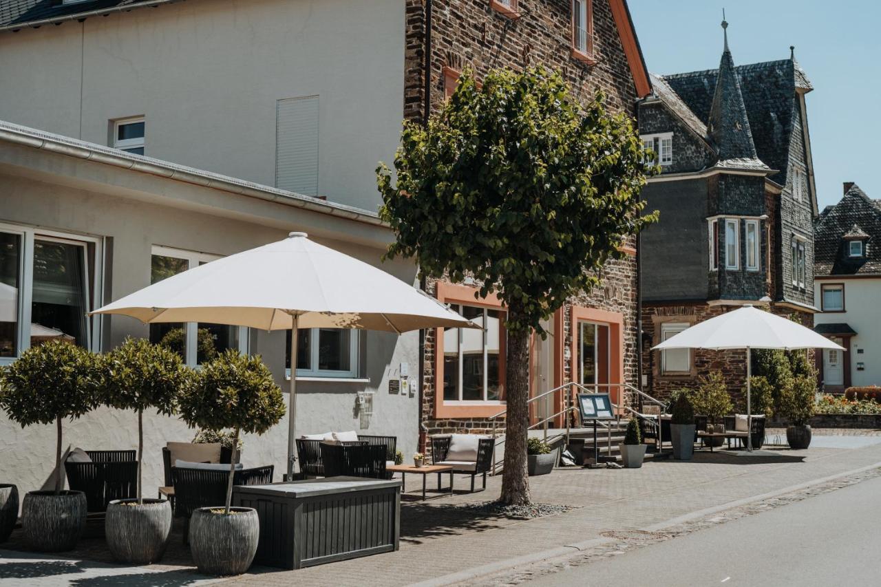 Hotel Restaurant Zur Marienburg Pünderich Exterior foto